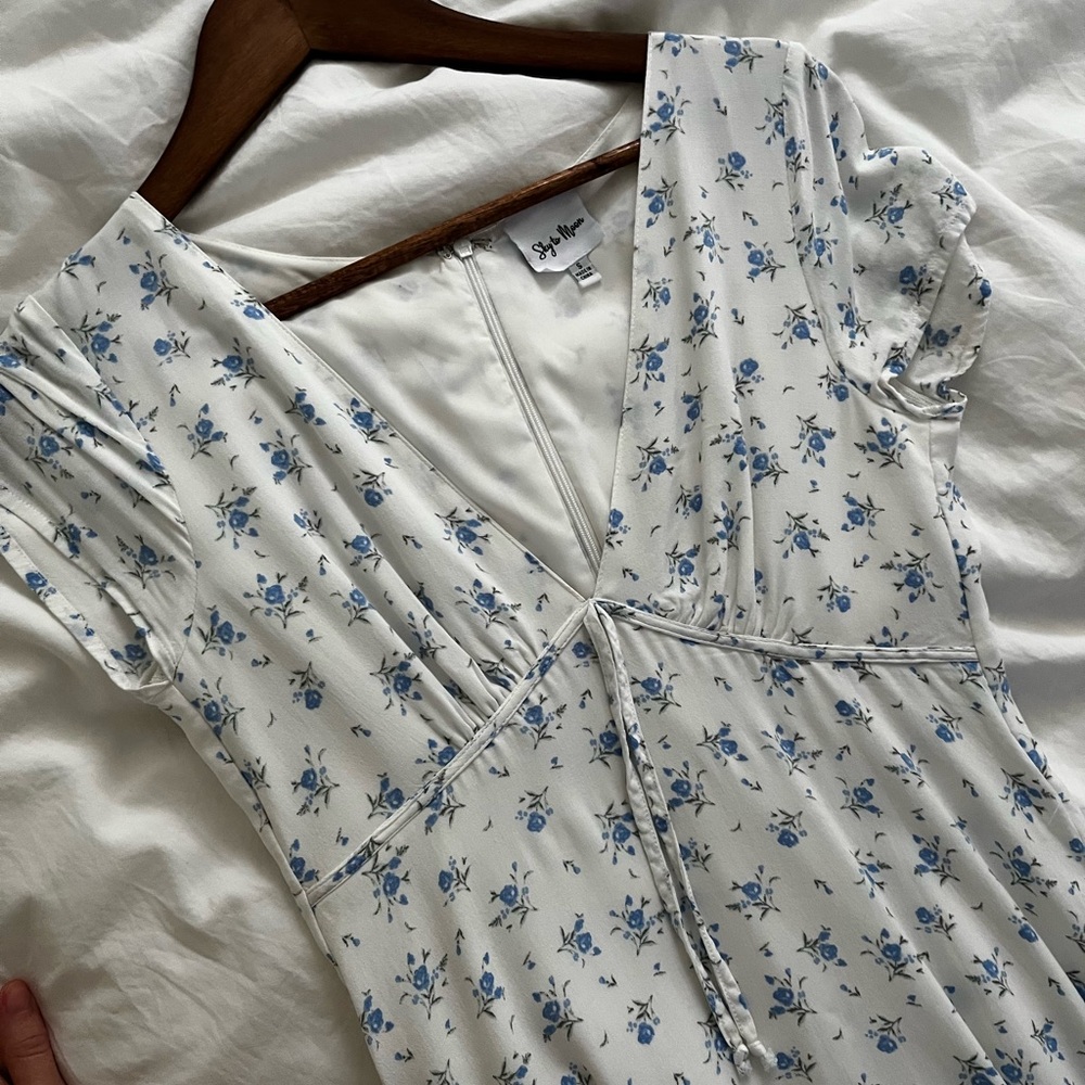 Floral V-Neck Dress
